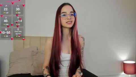 Snapshot of roxxy_mora chatting on 21, 2, 2025 Roxxy online show from 21, 2, 2025