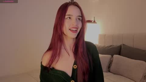 Snapshot of roxxy_mora chatting on 26, 9, 2025 Roxxy online show from 26, 9, 2025