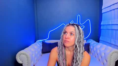 Snapshot of roxy_mars chatting on 3, 2, 2026 Roxy online show from 3, 2, 2026