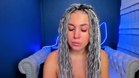 Snapshot of roxy_mars chatting on 4, 2, 2026 Roxy online show from 4, 2, 2026