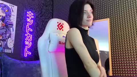 roxy_riot_ online show from 23, 2, 2025