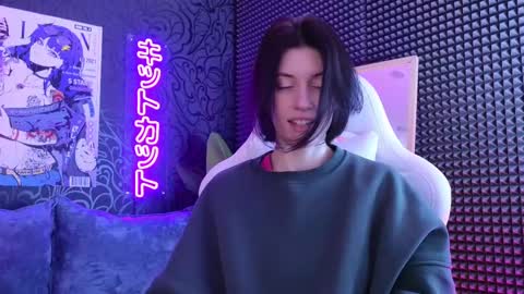 roxy_riot_ online show from 28, 2, 2025