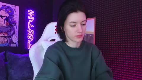 roxy_riot_ online show from 7, 3, 2025