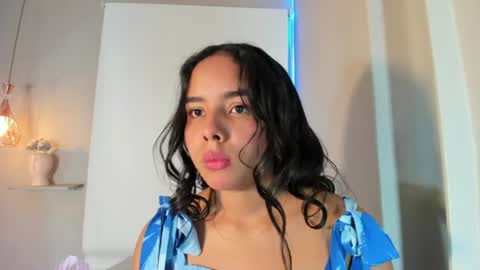 Snapshot of roxy_stone1 chatting on 10, 7, 2026 roxy_stone1 online show from 10, 7, 2026