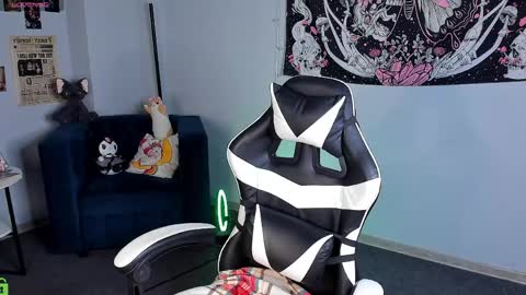 Roxy GMT2 Mon 10 AM - 4 PMTue 10 AM - 4 PM Wed 10 AM - 4 PM Sat 10 AM - 4 PM Sun 10 AM - 4 PM. online show from 6, 4, 2026