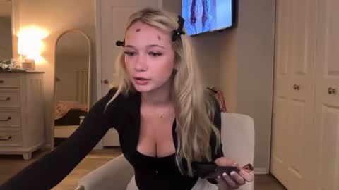 Roxy Rain online show from 29, 3, 2026