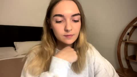 Roxy online show from 9, 4, 2026