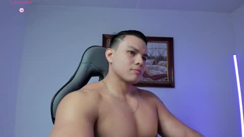 Snapshot of roy__constance chatting on 21, 5, 2026 Roy Constance online show from 21, 5, 2026