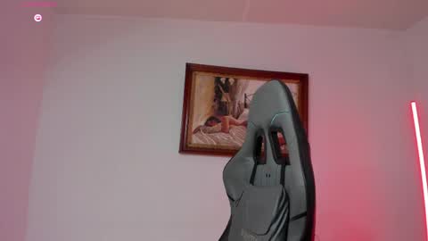 Snapshot of roy__constance chatting on 30, 5, 2026 Roy Constance online show from 30, 5, 2026