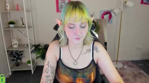 Snapshot of roziett_belle chatting on 2, 2, 2026 Roziett online show from 2, 2, 2026