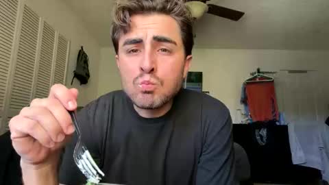 Snapshot of rubenzaragosa09 chatting on 20, 4, 2026 rubenzaragosa09 online show from 20, 4, 2026