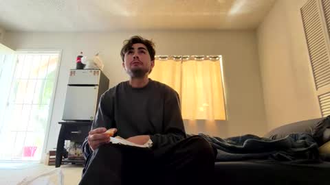 Snapshot of rubenzaragosa09 chatting on 29, 4, 2026 rubenzaragosa09 online show from 29, 4, 2026