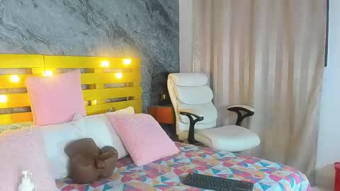 Rubi online show from 11, 2, 2025