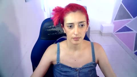 ruby_your_milf online show from 27, 12, 2024