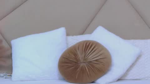 Ruby Luxe online show from 25, 2, 2025