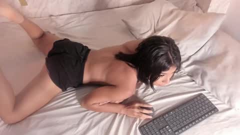 Snapshot of rubyrouge_ chatting on 11, 2, 2025 Ruby online show from 11, 2, 2025