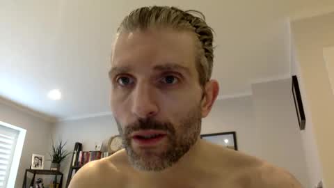 Snapshot of rugbymvp chatting on 12, 3, 2025 rugbymvp online show from 12, 3, 2025