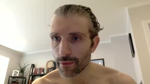 Snapshot of rugbymvp chatting on 2, 12, 2025 rugbymvp online show from 2, 12, 2025