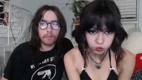 ruinedsistr online show from 17, 11, 2025
