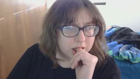 runny_eggs online show from 14, 5, 2026