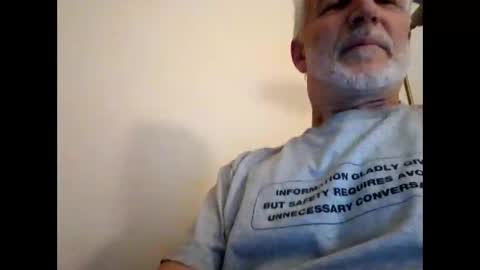 Snapshot of rustyx22 chatting on 30, 12, 2024 Rusty online show from 30, 12, 2024