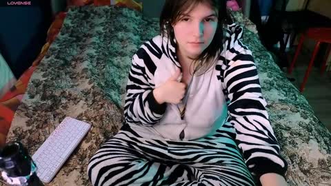 Ruyjin online show from 6, 1, 2025