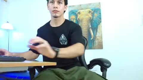 Snapshot of ryan_cum18 chatting on 7, 7, 2026 Ryan online show from 7, 7, 2026
