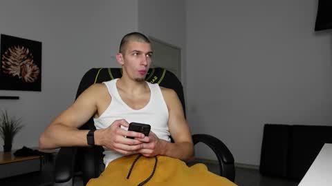 RYAN DOZER online show from 25, 10, 2025