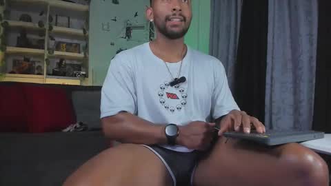 Snapshot of ryanboy30 chatting on 5, 1, 2026 ryanboy30 online show from 5, 1, 2026