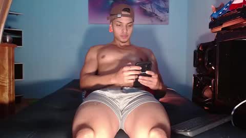 Snapshot of ryangreys01 chatting on 6, 2, 2026 Ryan online show from 6, 2, 2026