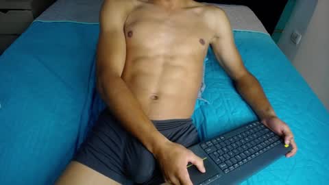 RyanPricee online show from 31, 12, 2024