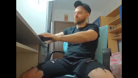 Ryanstone  online show from 15, 12, 2025