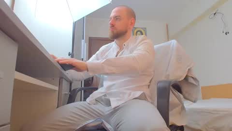 Ryanstone  online show from 21, 3, 2026