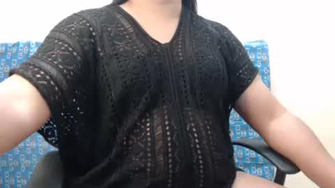 Snapshot of rylle_asian chatting on 15, 2, 2026 rylle_asian online show from 15, 2, 2026