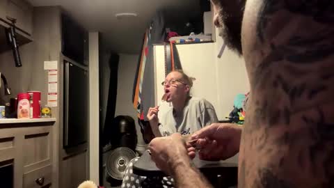 Snapshot of rytracey2024 chatting on 18, 12, 2024 RyTracey2024 online show from 18, 12, 2024