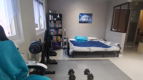 Snapshot of ryukukamifr chatting on 9, 2, 2026 Ryuk FR online show from 9, 2, 2026