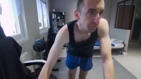 Snapshot of ryukukamifr chatting on 16, 3, 2026 Ryuk FR online show from 16, 3, 2026