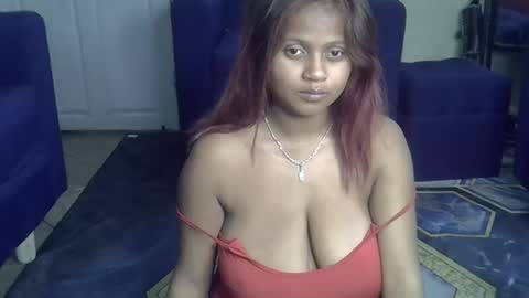 Snapshot of rywanna chatting on 5, 5, 2026 rywanna online show from 5, 5, 2026