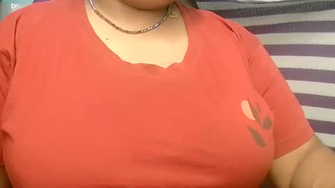 Snapshot of s03286 chatting on 29, 10, 2025 HotLovers online show from 29, 10, 2025