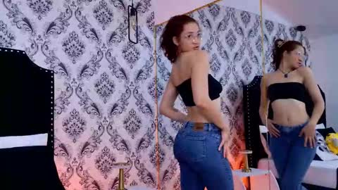 Snapshot of saara_brown chatting on 11, 1, 2026 Saara Brown online show from 11, 1, 2026