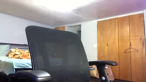 Snapshot of saasbutt chatting on 17, 11, 2025 saasbutt online show from 17, 11, 2025