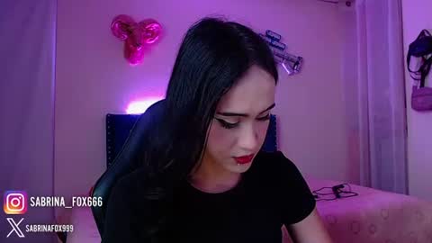 Snapshot of sabriina_fox999 chatting on 25, 6, 2026 sabrina fox online show from 25, 6, 2026