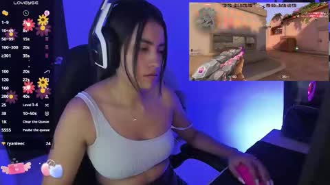 Angie  online show from 20, 11, 2025