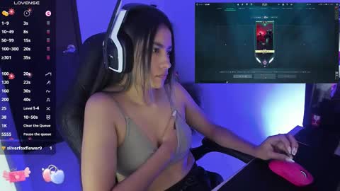 Angie  online show from 25, 11, 2025