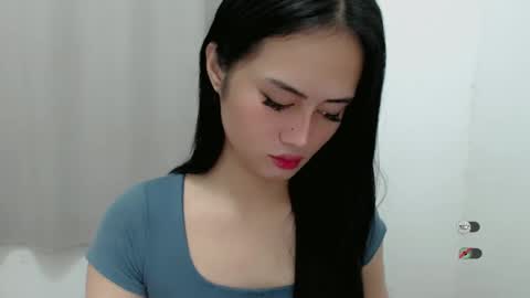 Sabrina online show from 8, 3, 2025