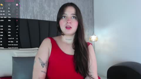 Snapshot of sabrina_lennox chatting on 5, 2, 2025 Sabrina Maria online show from 5, 2, 2025