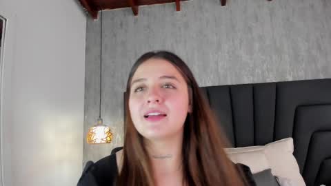 Snapshot of sabrina_lennox chatting on 14, 2, 2025 Sabrina Maria online show from 14, 2, 2025