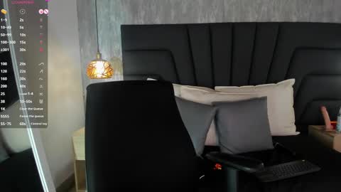 Snapshot of sabrina_lennox chatting on 25, 2, 2025 Sabrina Maria online show from 25, 2, 2025