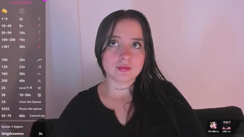 Snapshot of sabrina_lennox chatting on 12, 10, 2025 Sabrina Maria online show from 12, 10, 2025