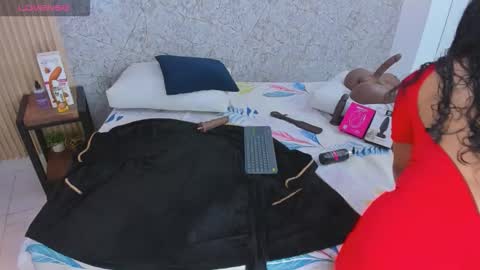 Sabrina Shark online show from 24, 11, 2025